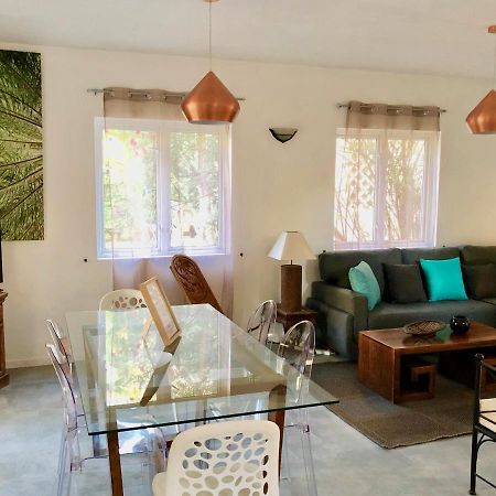 Beachfront Villa In A Beautiful And Secured Complex Flic en Flac Luaran gambar