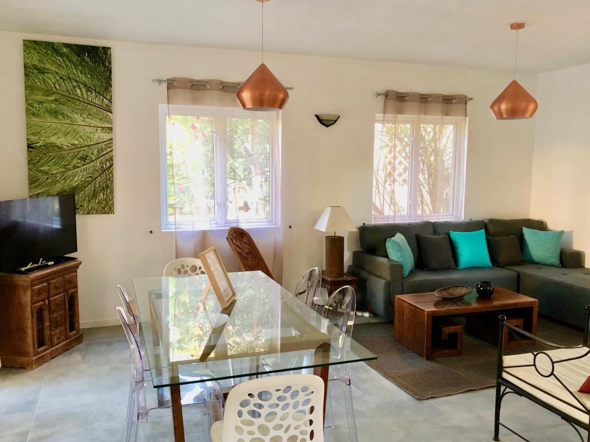 Beachfront Villa In A Beautiful And Secured Complex Flic en Flac Luaran gambar