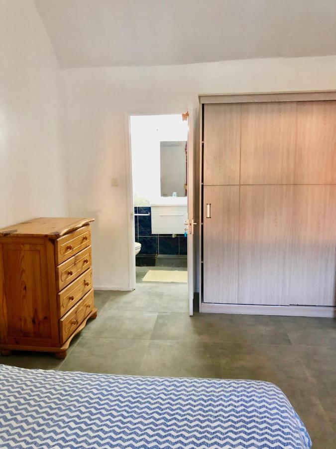 Beachfront Villa In A Beautiful And Secured Complex Flic en Flac Luaran gambar